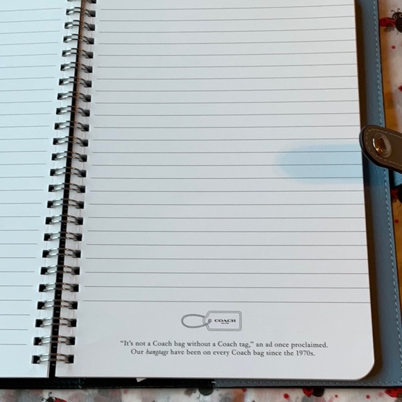 ๐ COACH LEATHER NOTEBOOK ๐ NWT ๐ - Picture 15 of 16